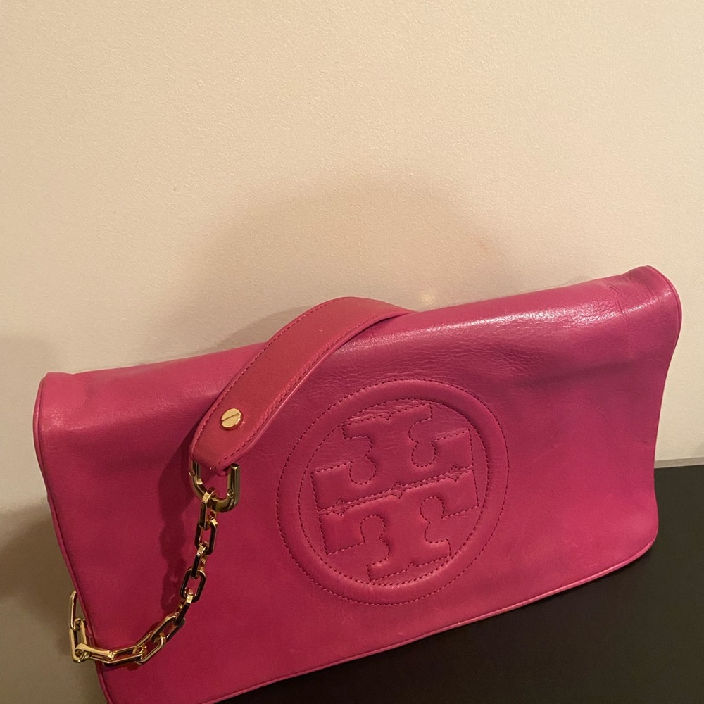Tory Burch Fuchsia Leather Wristlet
